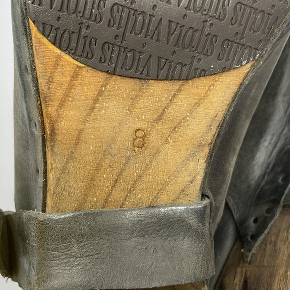 957-VIALIS Rambla Leather Fold Over Clog Bootie - Picture 2 of 10